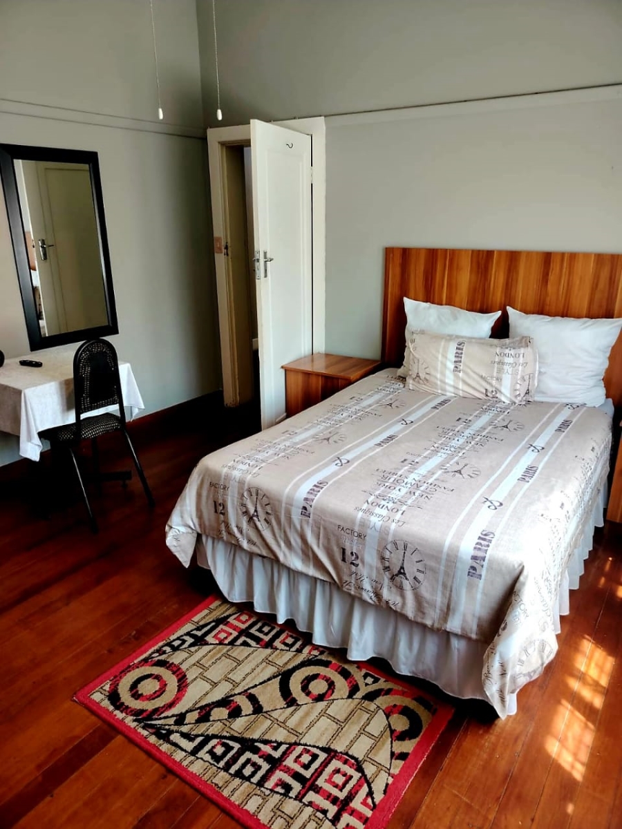 10 Bedroom Property for Sale in Cambridge Eastern Cape